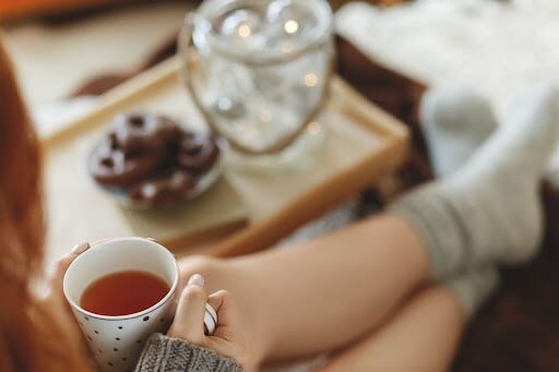 Picie herbaty nie wpływa źle na nasz organizm. Należy ona bowiem do najzdrowszych napojów